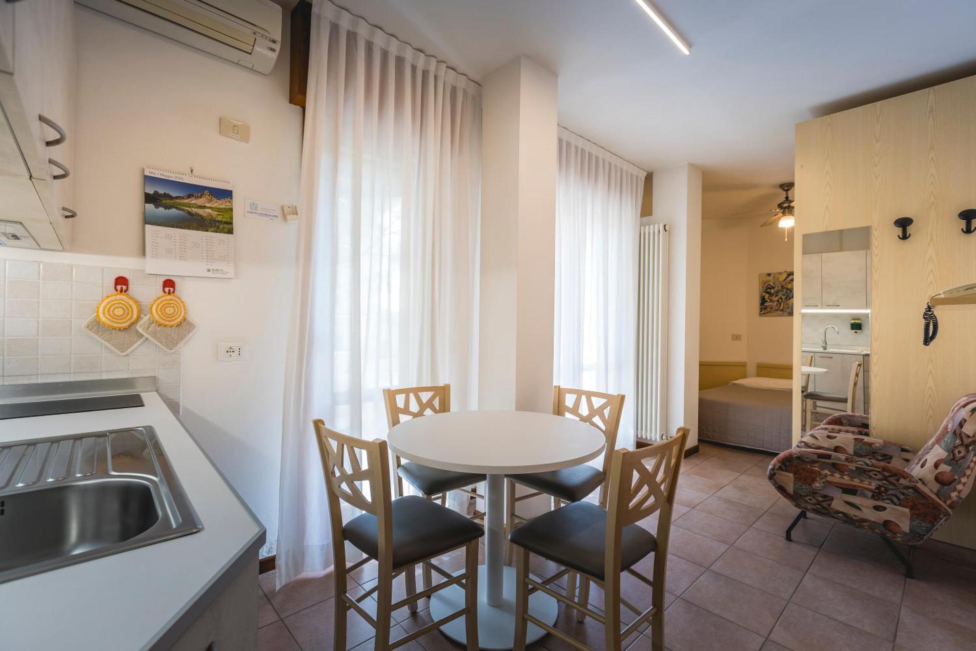 Residence Piccolo Milano Marittima Extérieur photo