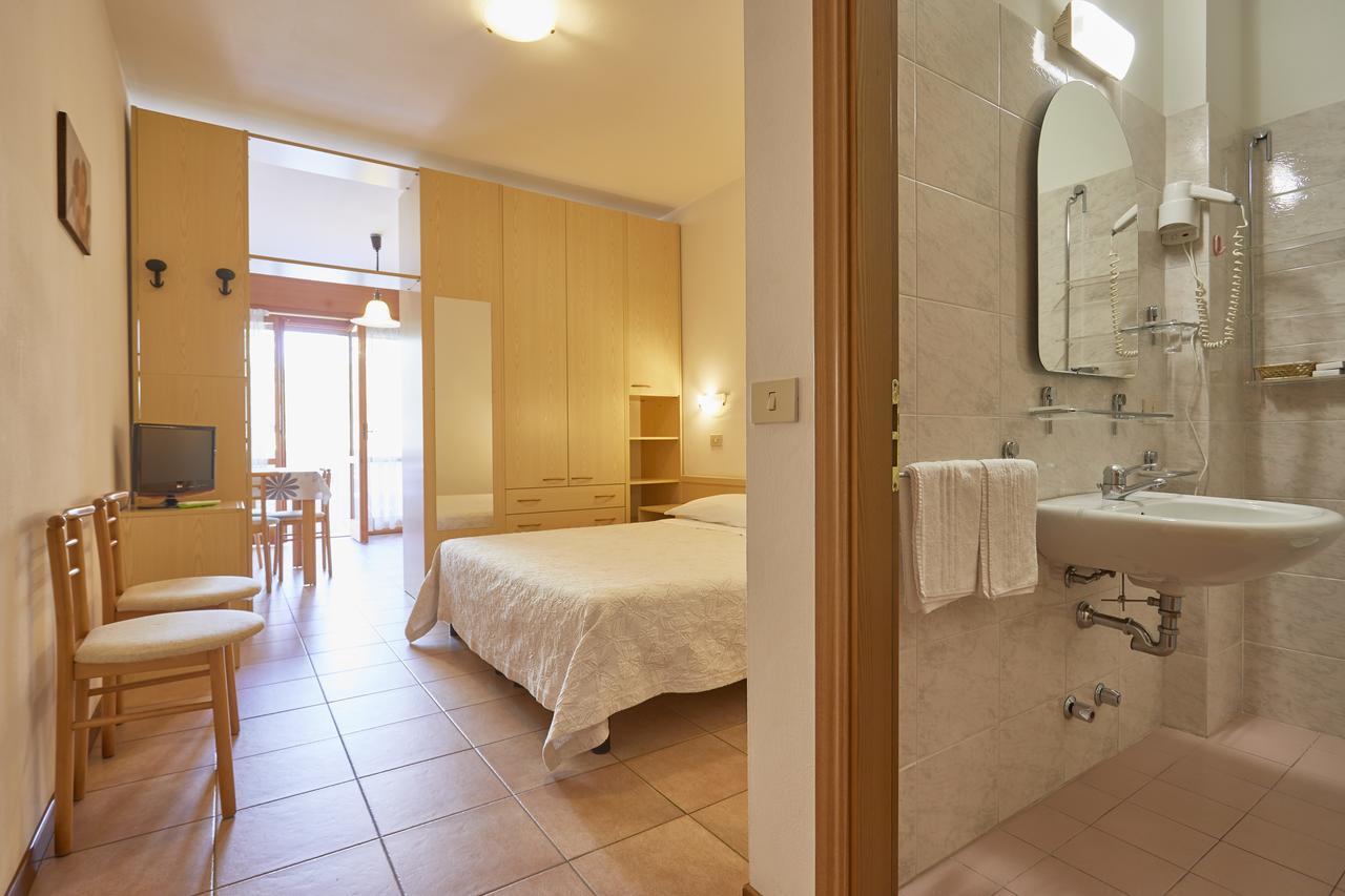 Residence Piccolo Milano Marittima Extérieur photo